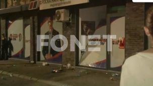 Incident ispred prostorija SNS 